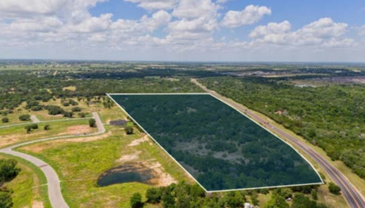 31.72 Acres on N River Crossing, China Spring, TX à vendre - Aérien – Image 2 sur 6