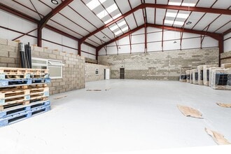 Lowercroft Rd, Bury à louer Photo intérieure– Image 2 sur 13