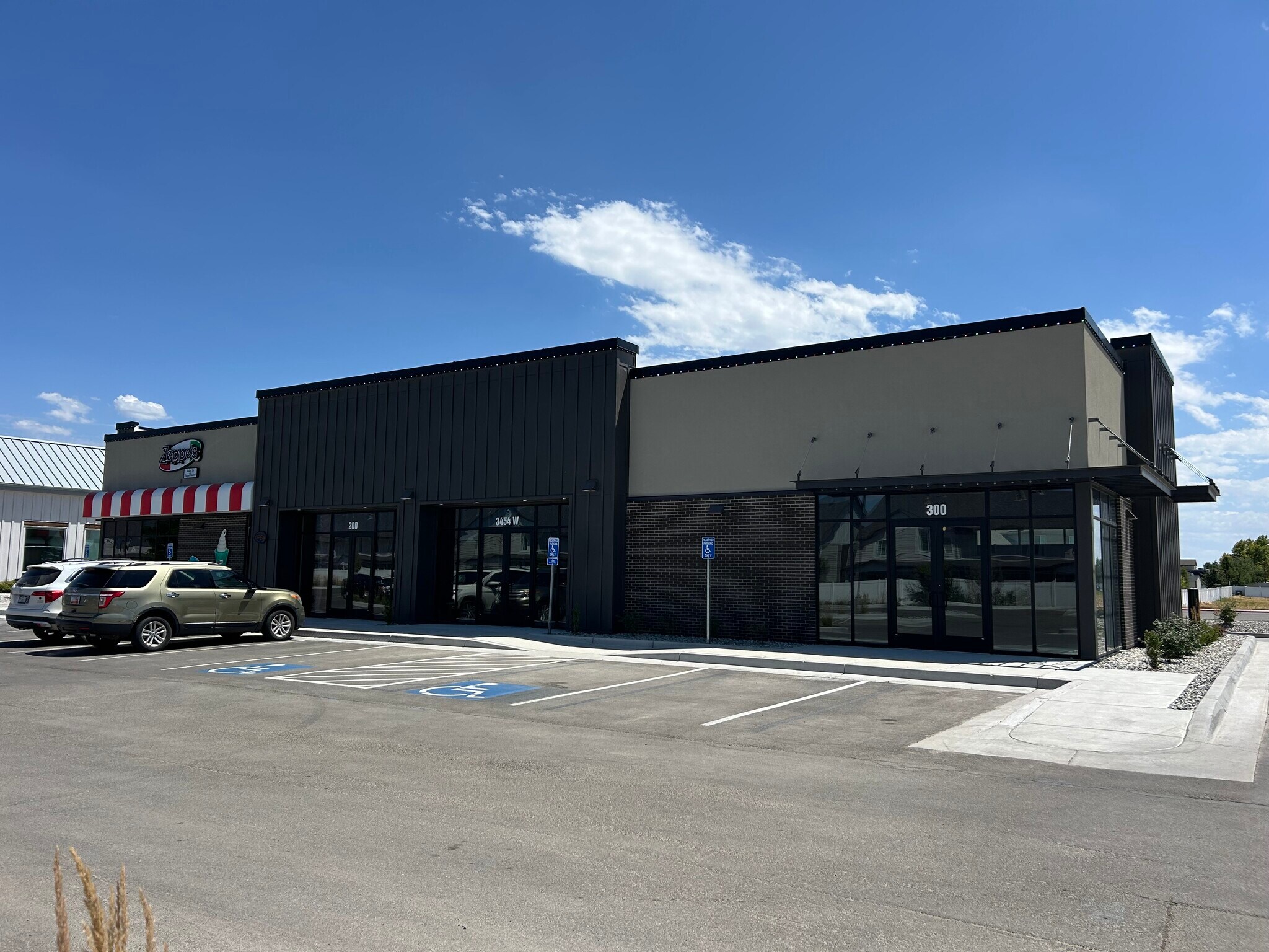 3454 W 4000 S, West Haven, UT à louer Photo de l’immeuble– Image 1 sur 2