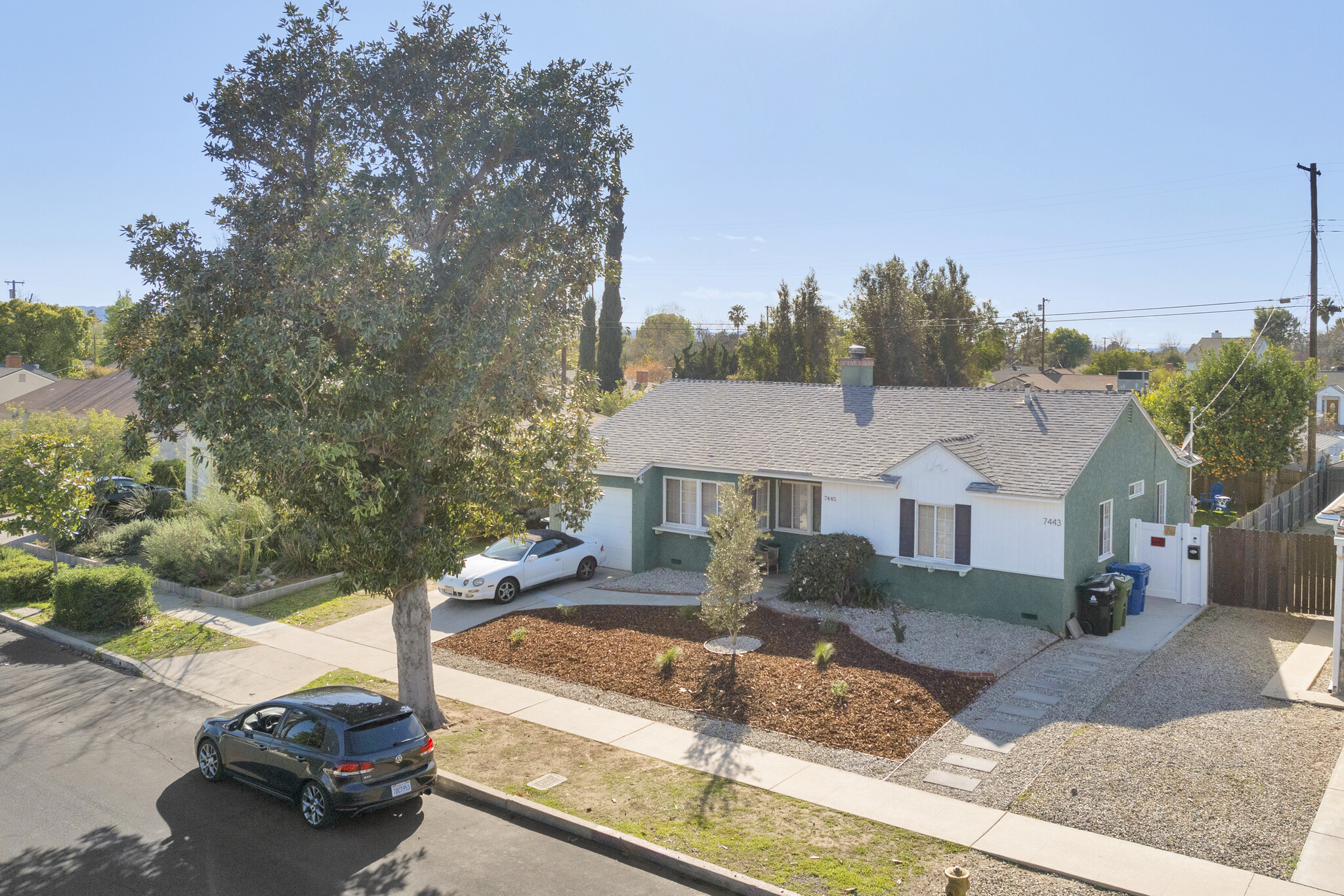 7445 Amestoy Ave, Van Nuys, CA à vendre Photo de l’immeuble– Image 1 sur 8