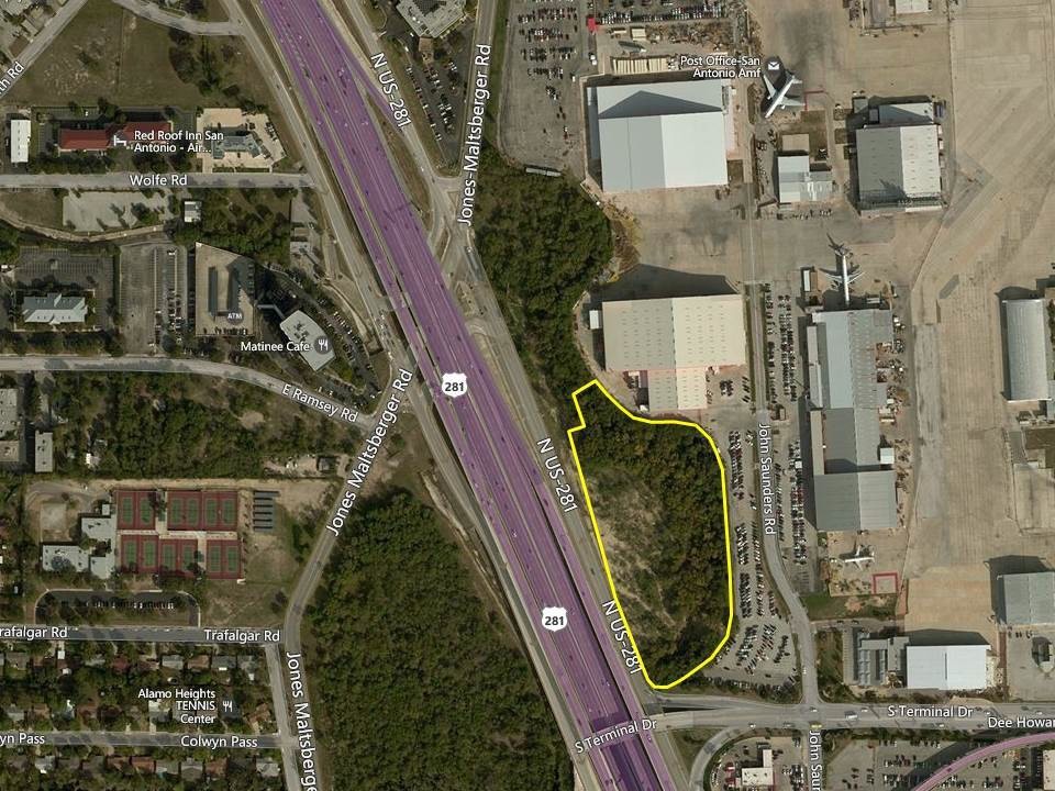 Hwy 281 N & Terminal Dr, San Antonio, TX à vendre Photo de l’immeuble– Image 1 sur 4