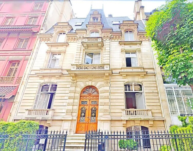 Bureau dans Paris à vendre - Photo de l’immeuble – Image 3 sur 17
