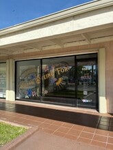 650 Royal Palm Beach Blvd, Royal Palm Beach, FL à louer Photo intérieure– Image 1 sur 7