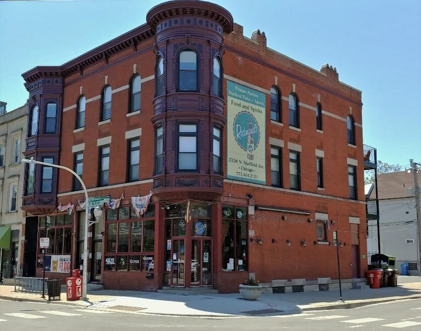 3356-3358 Sheffield Ave, Chicago, IL à louer Photo principale– Image 1 sur 7
