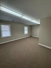 955 S Main St, Middletown, CT à louer Photo de l’immeuble– Image 1 sur 4