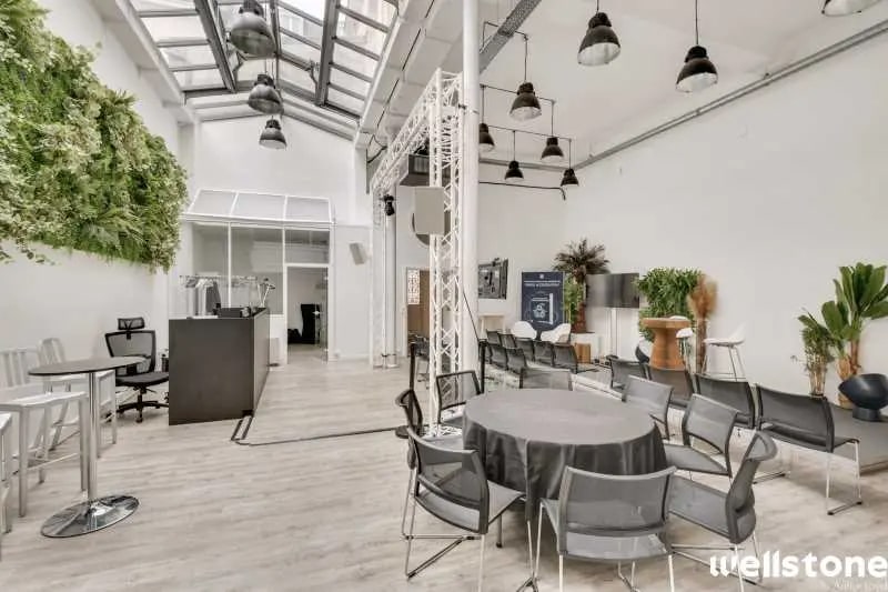 29 Rue D'Astorg, Paris à louer Photo intérieure– Image 1 sur 4