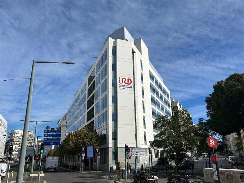 Boulevard De Dunkerque, Marseille à louer - Photo de l’immeuble – Image 3 sur 12