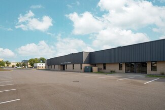 Plus de détails pour 7850-7890 12th Ave E, Bloomington, MN - Local d'activités, Industriel/Logistique à louer