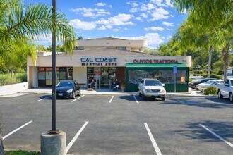 585-605 E Los Angeles Ave, Simi Valley, CA à louer Photo intérieure– Image 2 sur 10