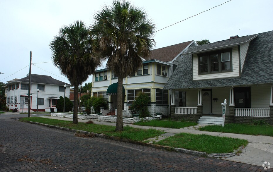 700 5th St N, Saint Petersburg, FL à vendre - Photo de l’immeuble – Image 2 sur 4