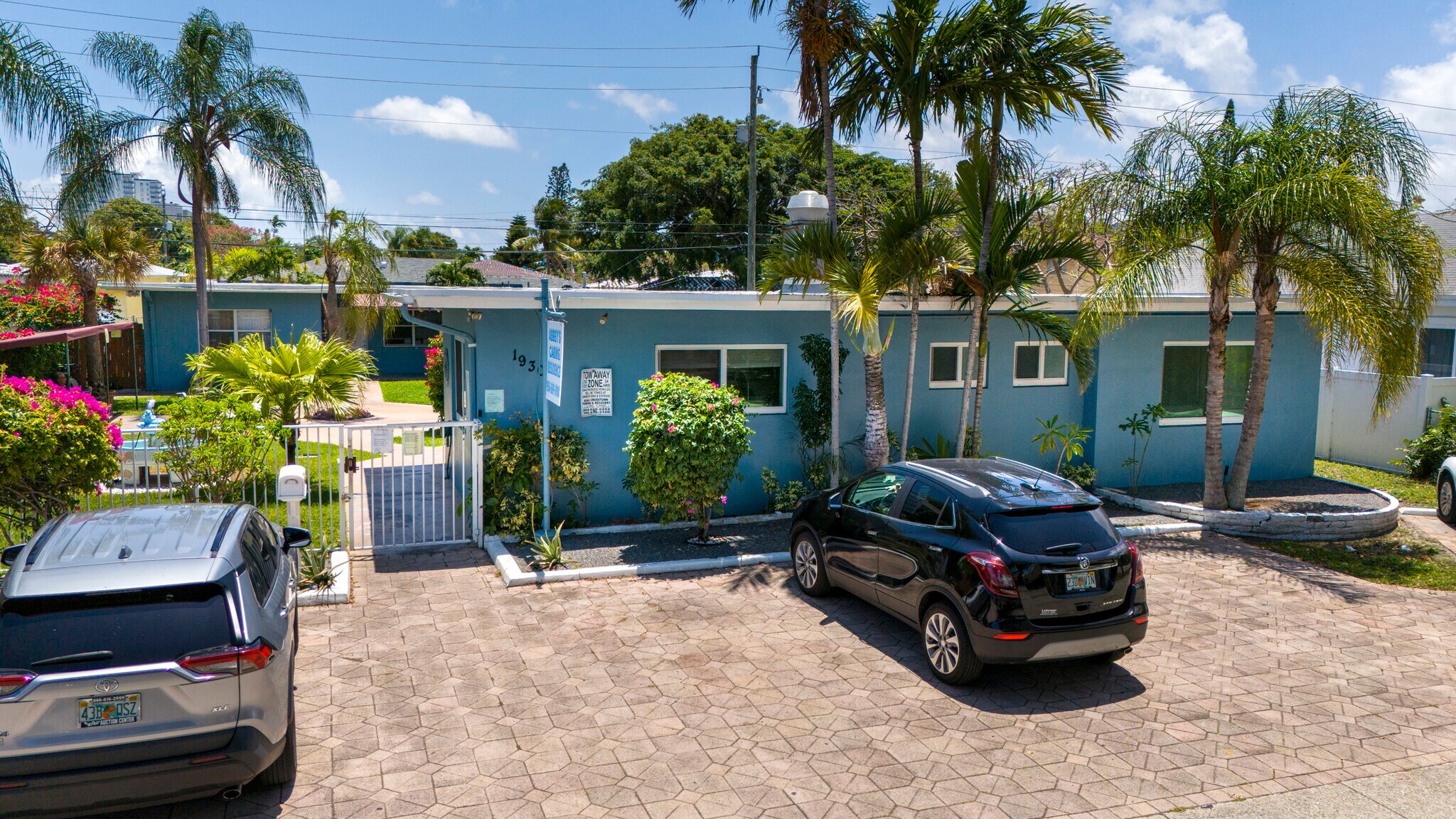 1930 Lincoln St, Hollywood, FL à vendre Photo de l’immeuble– Image 1 sur 19