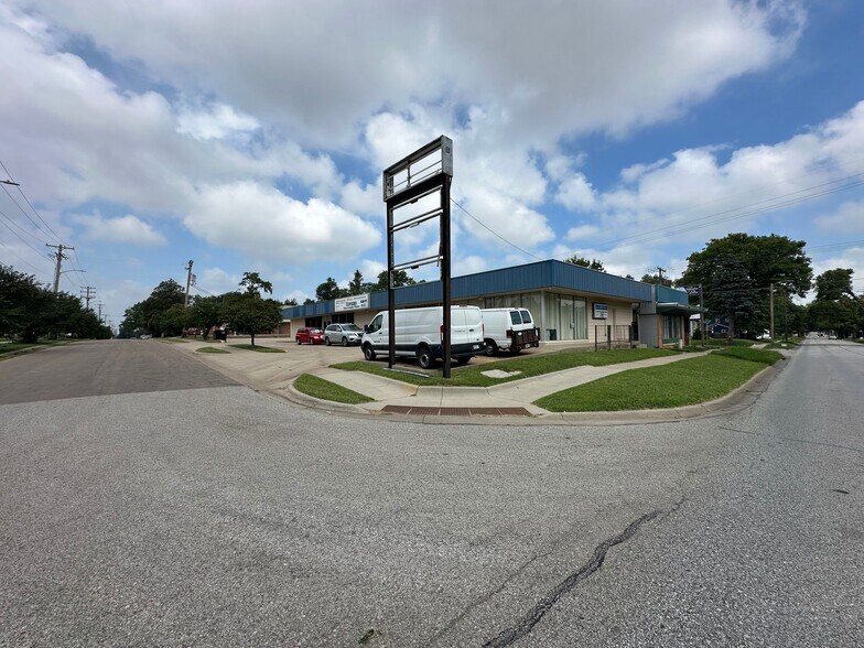 3230 Apple St, Lincoln, NE à vendre - Photo de l’immeuble – Image 3 sur 38