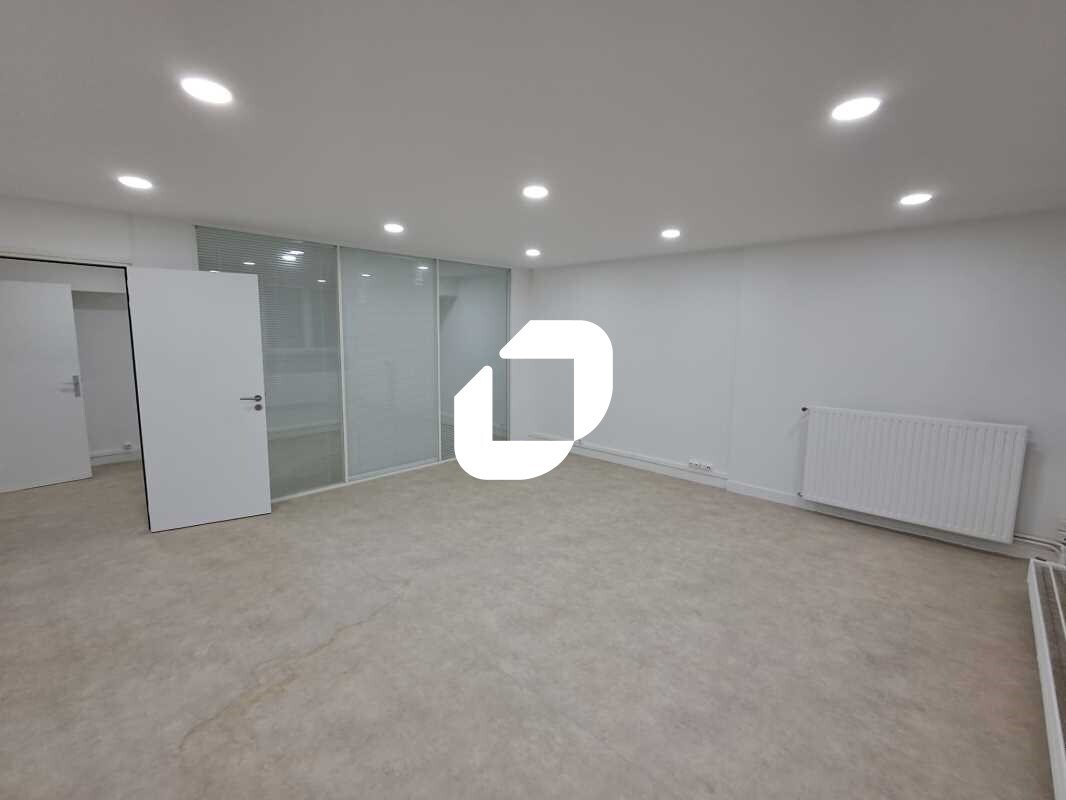 Bureau dans Nanterre à louer Photo intérieure– Image 1 sur 21