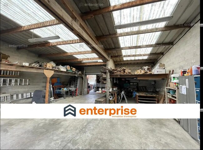 Plus de détails pour 8 Avenue De L'Hippodrome, Amiens - Local d’activités à vendre