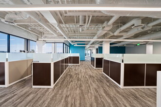 1851 E 1st St, Santa Ana, CA à louer Photo intérieure– Image 2 sur 14