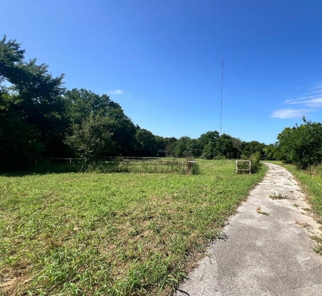 1560 W Belt Line Rd, Cedar Hill, TX à vendre - Aérien – Image 2 sur 8