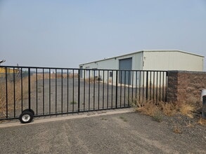 2939 SW High Desert Dr, Prineville, OR à louer Photo intérieure– Image 1 sur 10