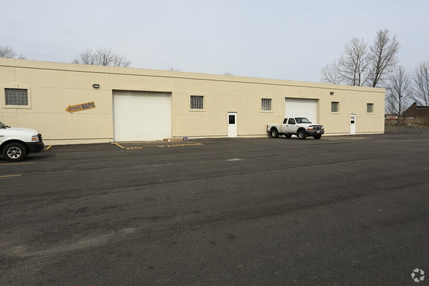 514-520 Water St, Chardon, OH à vendre - Photo de l’immeuble – Image 2 sur 3