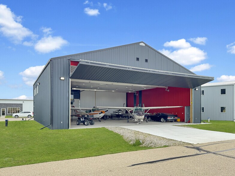 #30 1422 Township 320 Mountain View County rd, Didsbury, AB à vendre - Photo de l’immeuble – Image 2 sur 13