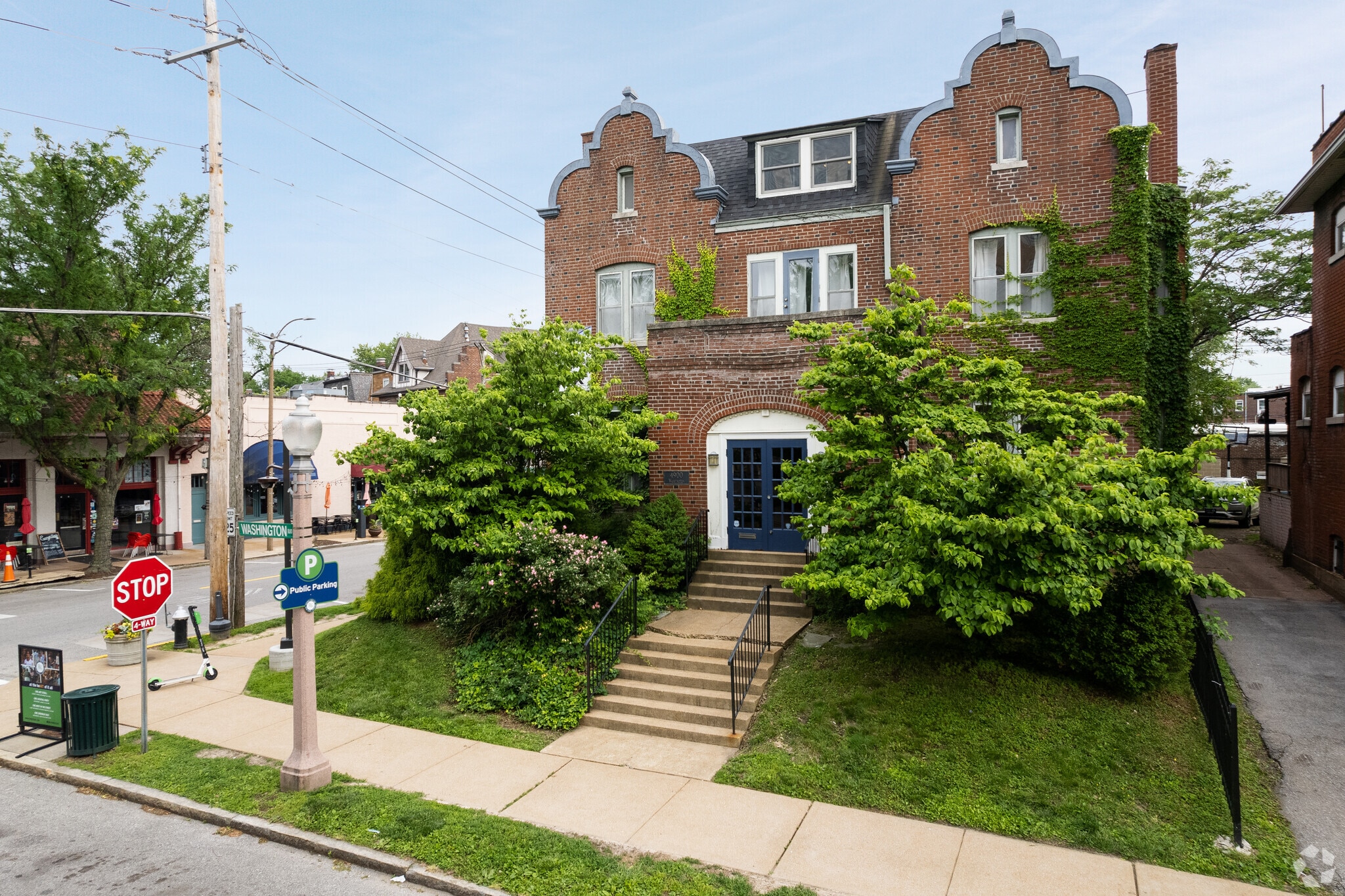 449 N Euclid Ave, Saint Louis, MO à louer Photo principale– Image 1 sur 11