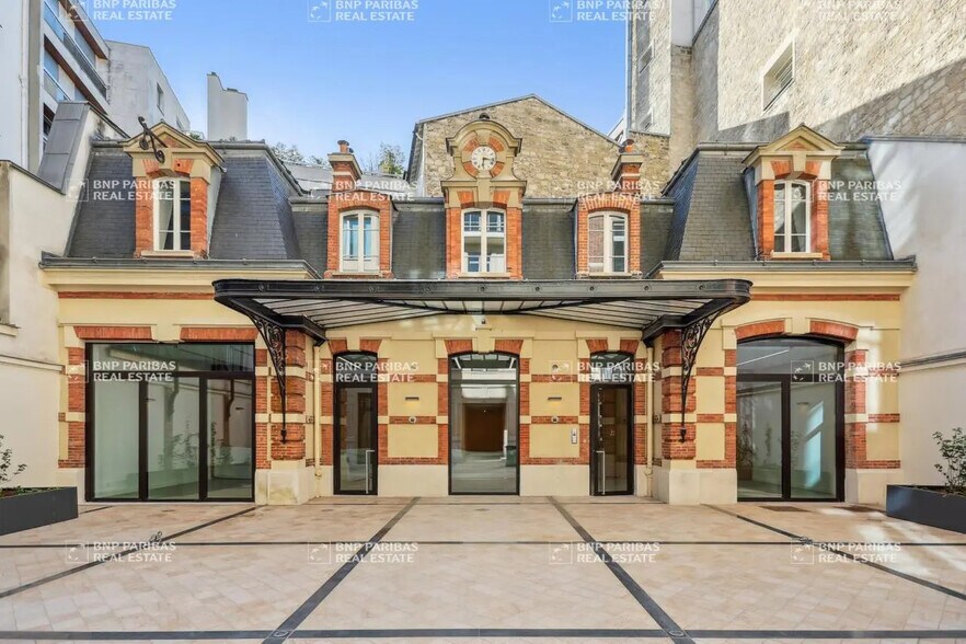13 Avenue Hoche, Paris à louer - Photo de l’immeuble – Image 1 sur 13
