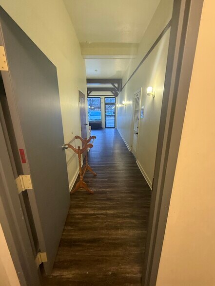 990-992 Greentree Rd, Pittsburgh, PA à louer - Photo intérieure – Image 3 sur 9