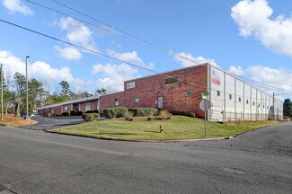 Plus de détails pour 200 Kapp St, Winston-Salem, NC - Industriel/Logistique à vendre