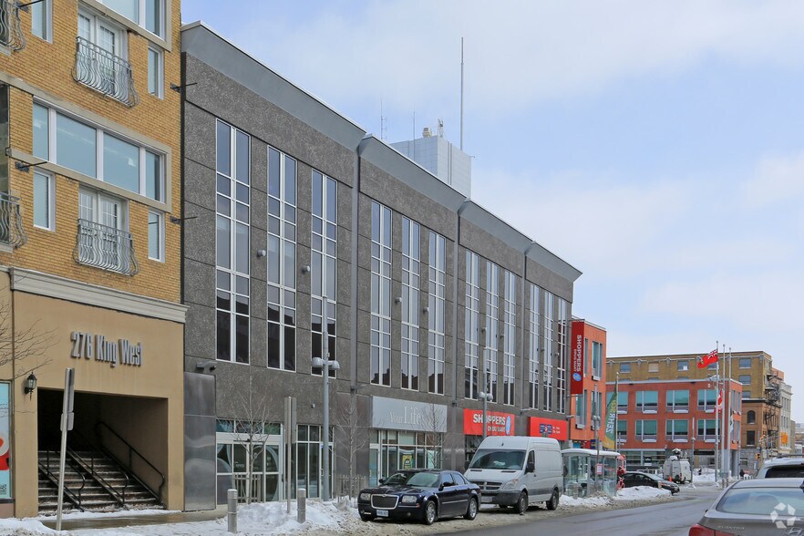 260 King St W, Kitchener, ON à louer - Photo de l’immeuble – Image 2 sur 3