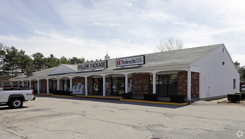 696-700 Yarmouth Rd, Hyannis, MA à louer - Photo principale – Image 3 sur 4
