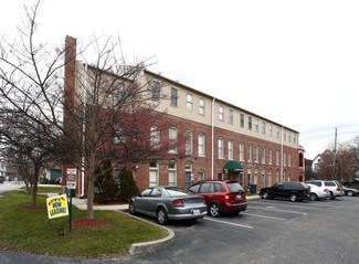 Plus de détails pour 550 Fletcher Ave, Indianapolis, IN - Logement à vendre