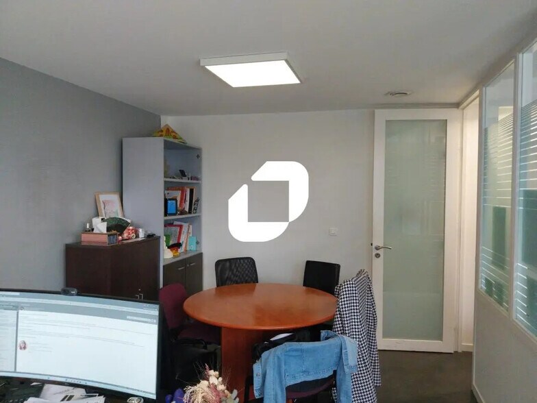 Bureau dans Nantes à louer - Photo de l’immeuble – Image 2 sur 7