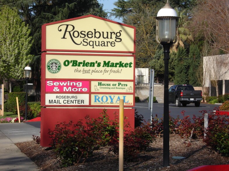 839-921 W Roseburg Ave, Modesto, CA à louer - Photo de l’immeuble – Image 3 sur 31