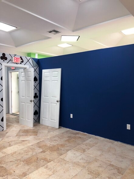 622 Midland Ave, Staten Island, NY à louer - Photo intérieure – Image 3 sur 11
