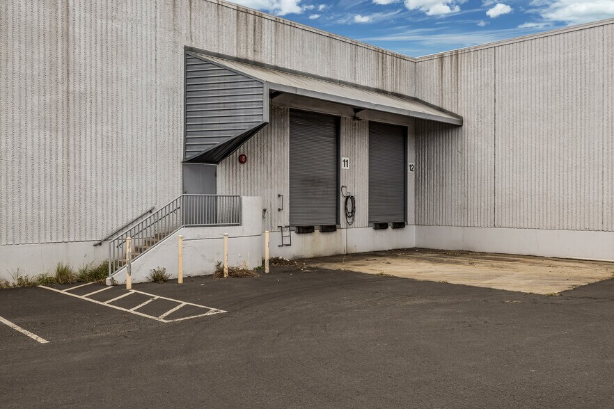 91-262 Oihana St, Kapolei, HI à louer - Photo de l’immeuble – Image 3 sur 8