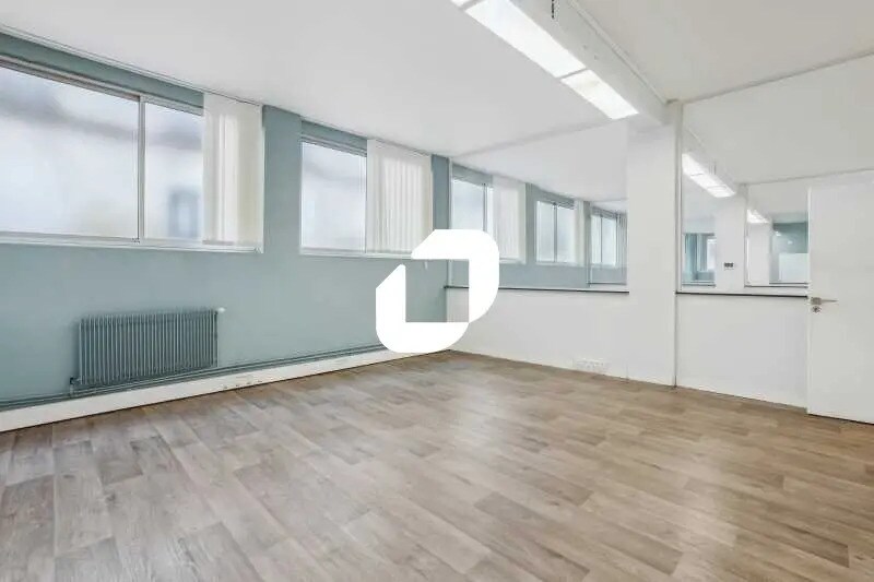 Bureau dans Paris à louer - Photo de l’immeuble – Image 3 sur 9