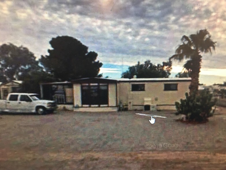 855 S Rodgers Pl, Quartzsite, AZ à vendre - Photo de l’immeuble – Image 3 sur 4