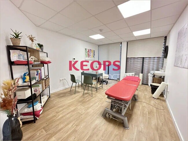 Plus de détails pour Bureau à louer