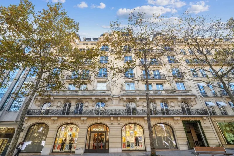 119-121 Avenue Des Champs Elysées, Paris à louer Photo de l’immeuble– Image 1 sur 14