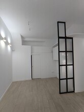 Local commercial dans Cáceres, Cáceres à louer Photo intérieure– Image 2 sur 4