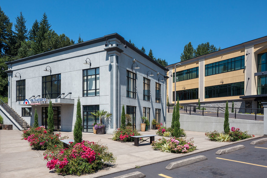 17050-17120 Pilkington Rd, Lake Oswego, OR à louer - Photo de l’immeuble – Image 3 sur 4