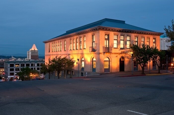 1101 S Fawcett Ave, Tacoma, WA à louer - Photo de l’immeuble – Image 2 sur 5
