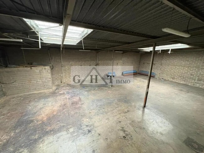 Plus de détails pour Industriel/Logistique à vendre