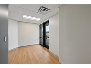 700 Highway 55 E, Buffalo, MN à vendre Photo intérieure– Image 1 sur 11