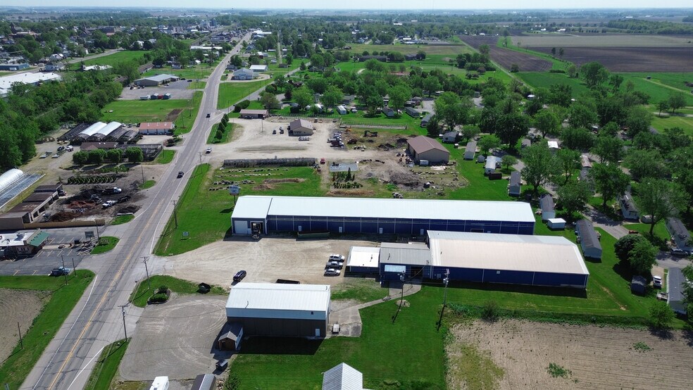 1303 W Chestnut St, Union City, IN à louer - Photo de l’immeuble – Image 2 sur 20