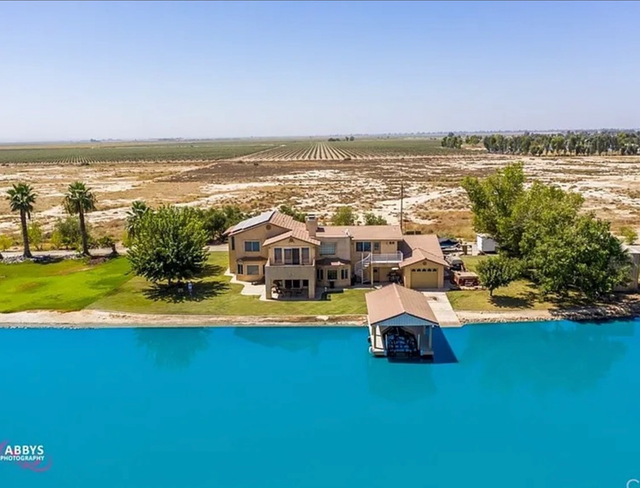 5051 Creekside Dr Rd, Arvin, CA à louer Photo principale– Image 1 sur 14