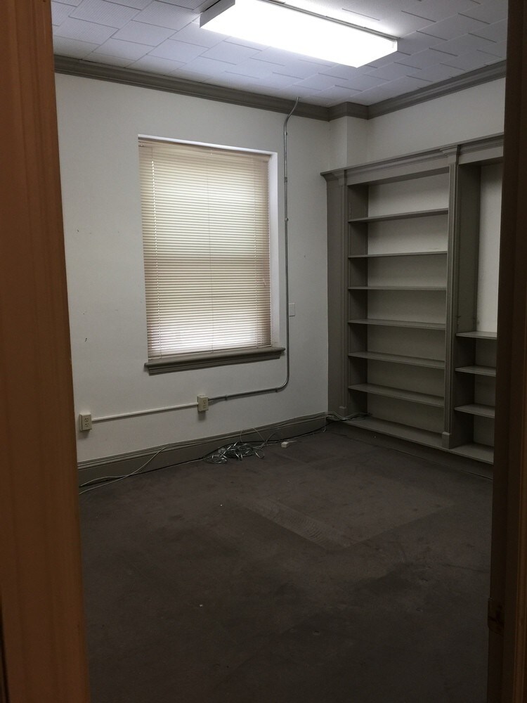 32-36 N Washington St, Easton, MD à louer Photo intérieure– Image 1 sur 2