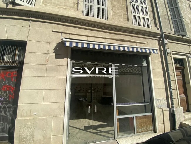 Plus de détails pour Local commercial à louer