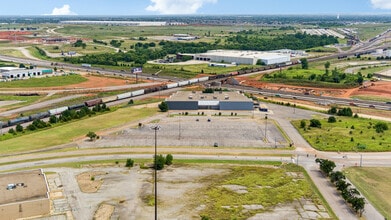 7400 Plaza Mayor Blvd, Oklahoma City, OK - VUE AÉRIENNE  vue de carte - Image1