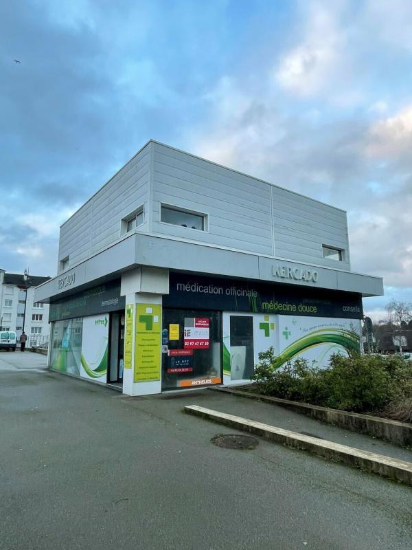 Local commercial dans Vannes à vendre Photo de l’immeuble– Image 1 sur 3