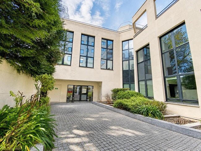 Plus de détails pour 110 Avenue Victor Hugo, Boulogne-Billancourt - Bureau à louer